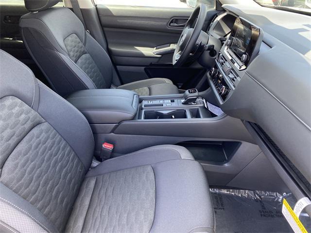 new 2025 Nissan Pathfinder car, priced at $39,030