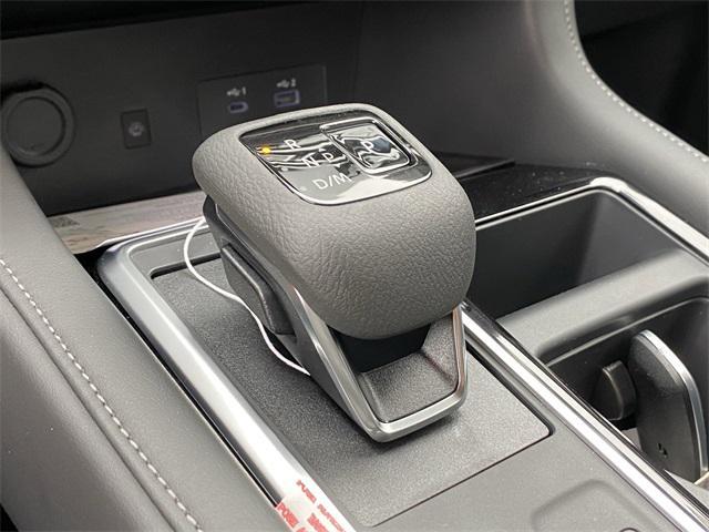 new 2025 Nissan Pathfinder car, priced at $45,645