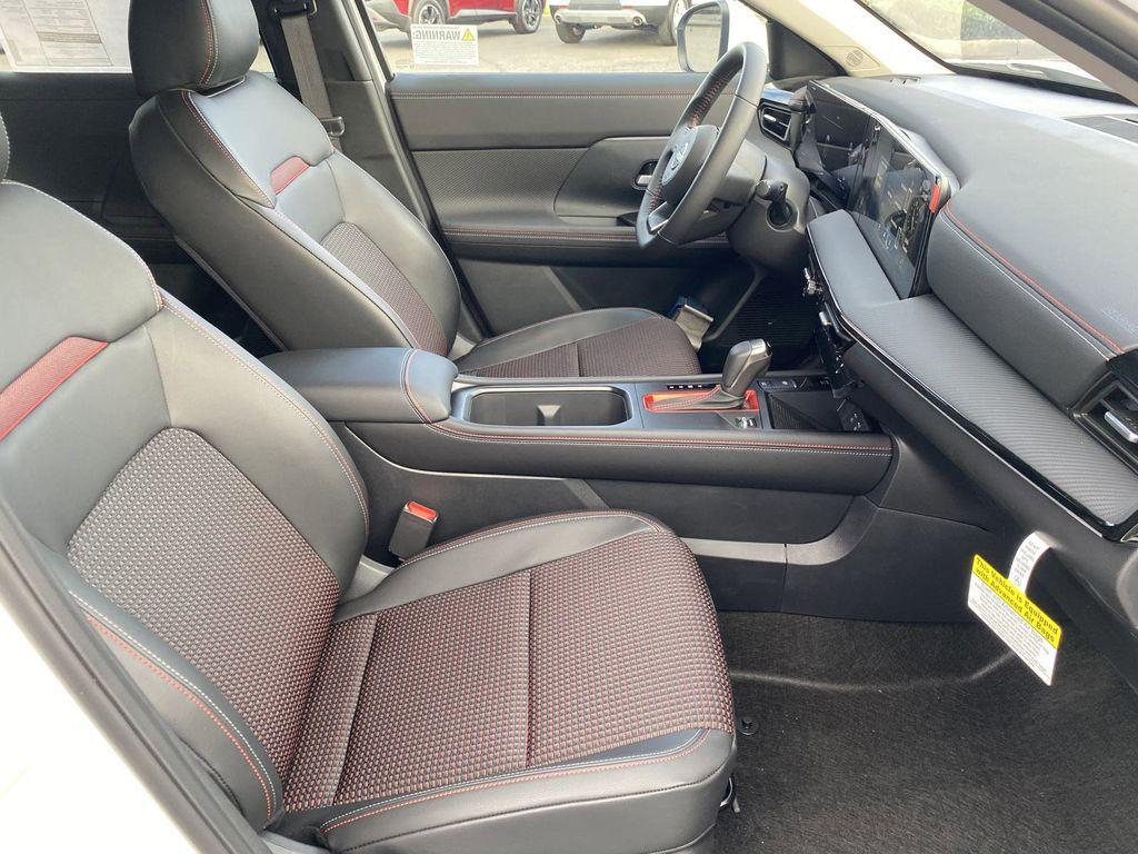 new 2025 Nissan Kicks car, priced at $26,333