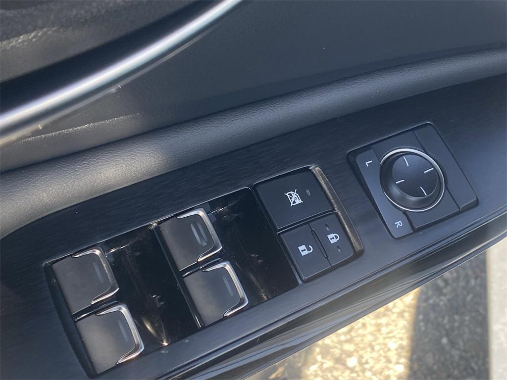 used 2023 Lexus ES 350 car, priced at $33,995