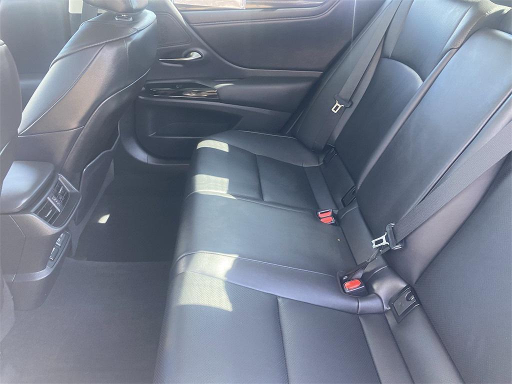 used 2023 Lexus ES 350 car, priced at $33,995