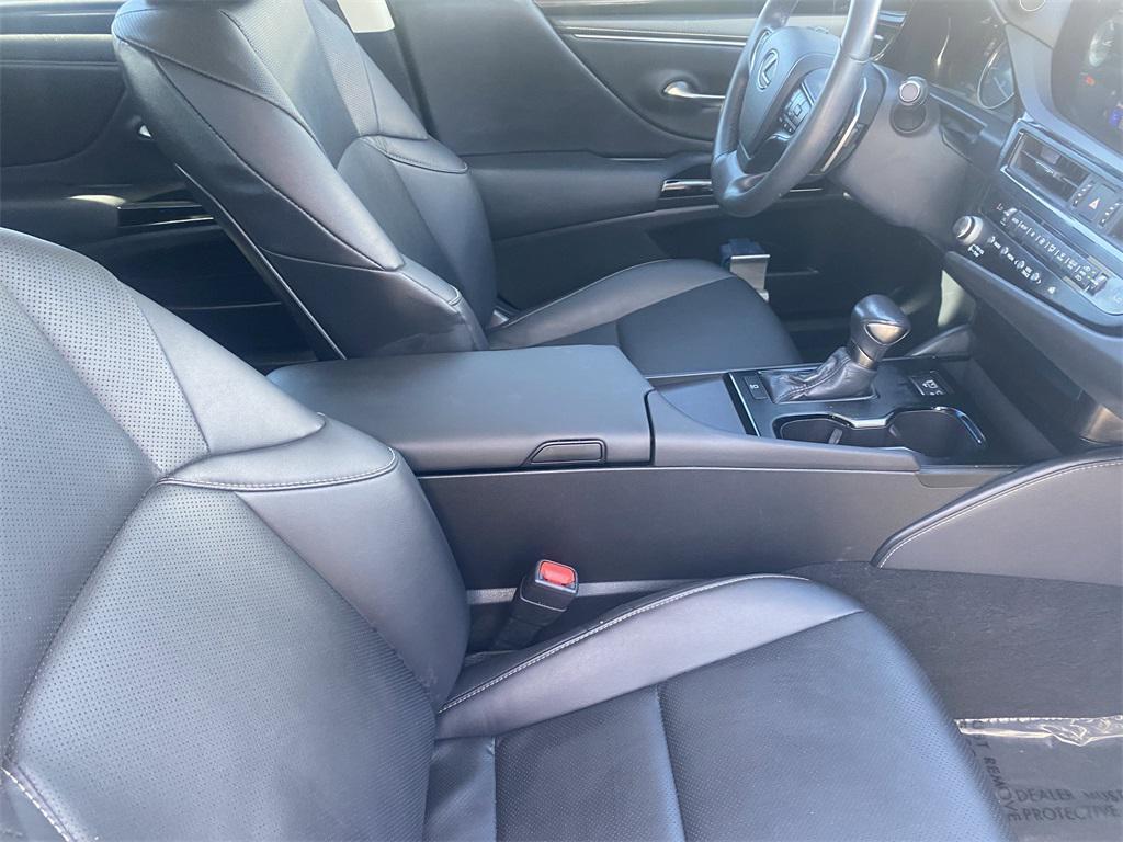 used 2023 Lexus ES 350 car, priced at $33,995