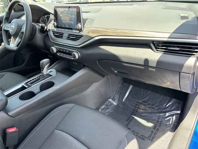 new 2025 Nissan Altima car, priced at $30,000