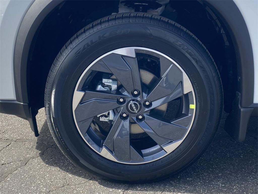 new 2026 Nissan Rogue car, priced at $30,850