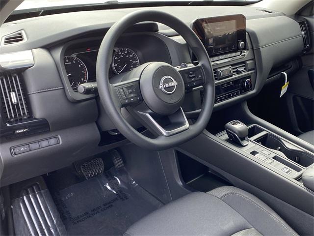 new 2025 Nissan Pathfinder car, priced at $39,030