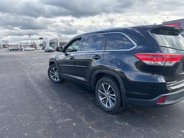 used 2018 Toyota Highlander car, priced at $24,213