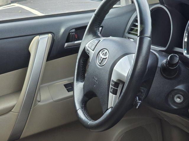 used 2012 Toyota Highlander car, priced at $10,750