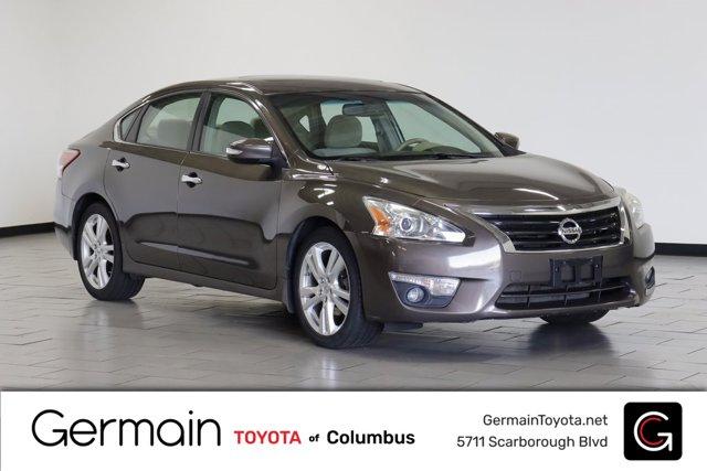 used 2013 Nissan Altima car, priced at $12,989