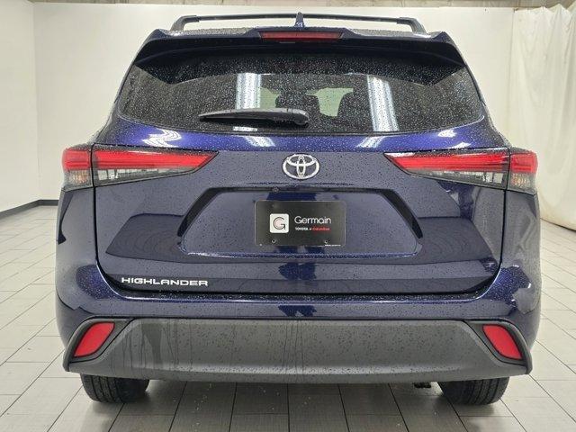 used 2021 Toyota Highlander car, priced at $28,815