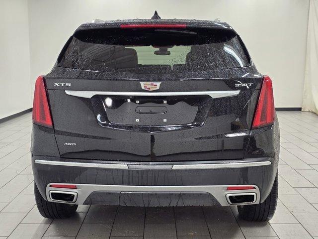 used 2024 Cadillac XT5 car, priced at $42,200