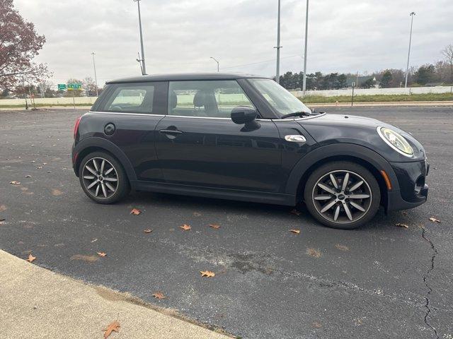 used 2020 MINI Hardtop car, priced at $19,898