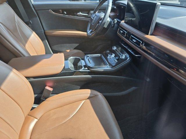 used 2022 Lincoln Nautilus car, priced at $32,662