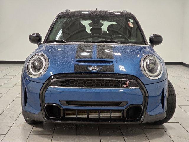 used 2022 MINI Hardtop car, priced at $24,135