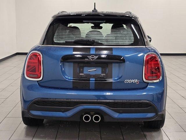 used 2022 MINI Hardtop car, priced at $24,135