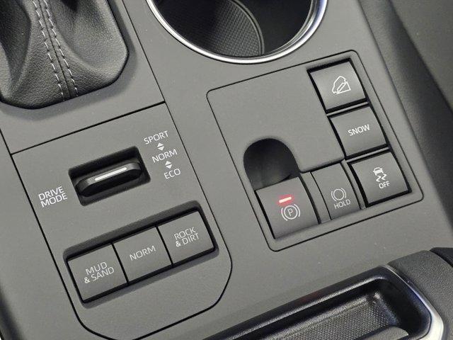 new 2025 Toyota Highlander car, priced at $47,937