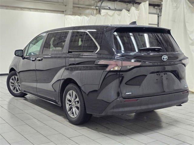 used 2024 Toyota Sienna car, priced at $40,989