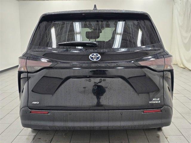 used 2024 Toyota Sienna car, priced at $40,989