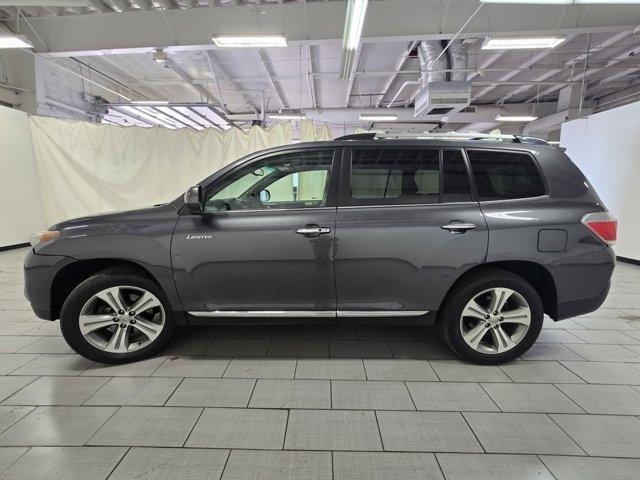 used 2011 Toyota Highlander car, priced at $12,499