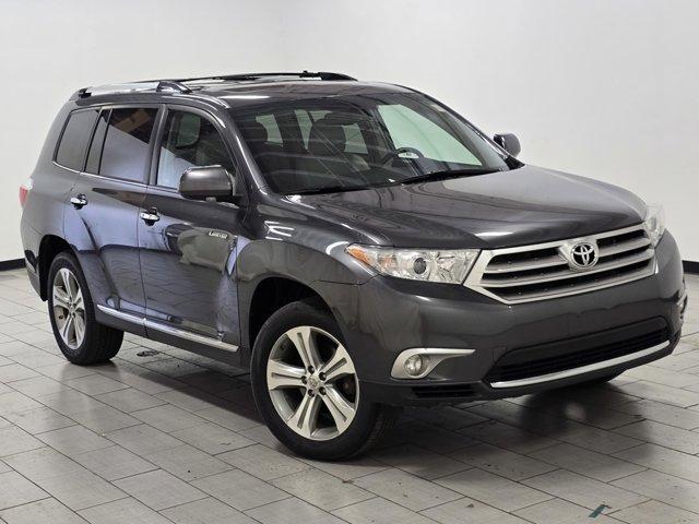 used 2011 Toyota Highlander car, priced at $12,499