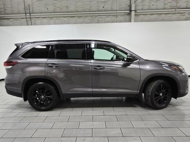 used 2019 Toyota Highlander car, priced at $24,446