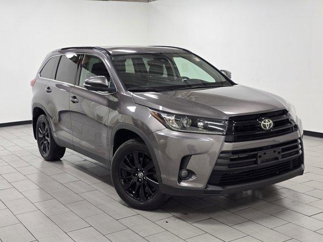 used 2019 Toyota Highlander car, priced at $24,446