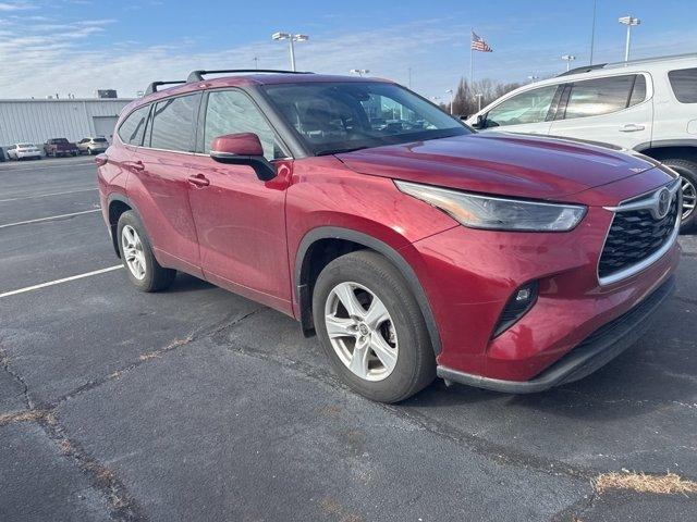 used 2022 Toyota Highlander car, priced at $31,500