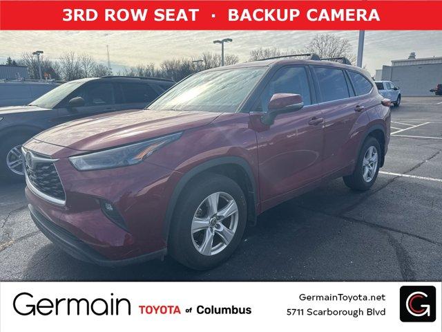 used 2022 Toyota Highlander car, priced at $31,500