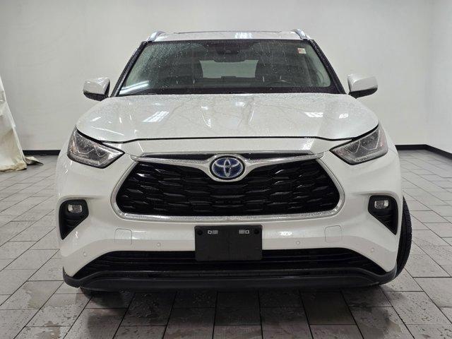 used 2023 Toyota Highlander Hybrid car, priced at $35,292