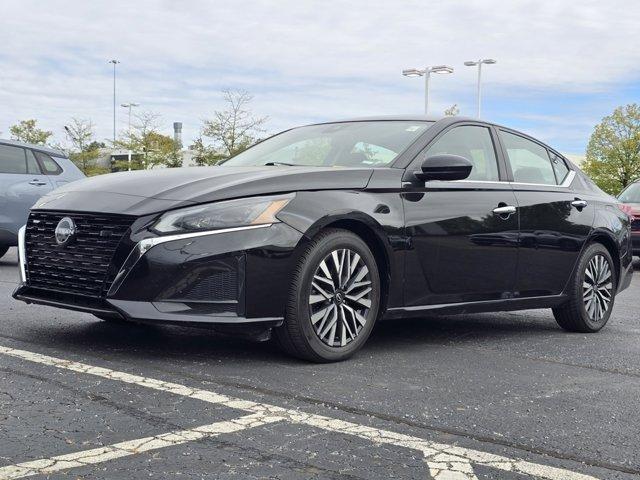 used 2023 Nissan Altima car, priced at $16,986