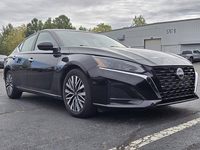 used 2023 Nissan Altima car, priced at $16,986