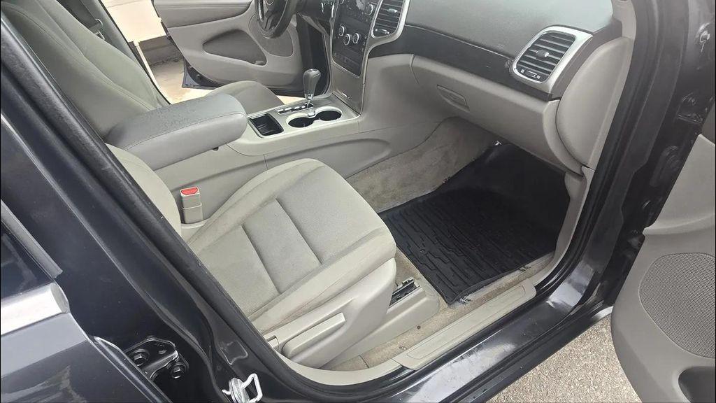 used 2011 Jeep Grand Cherokee car, priced at $7,900