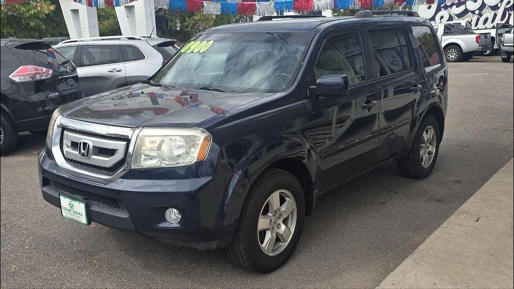 used 2010 Honda Pilot car, priced at $8,900