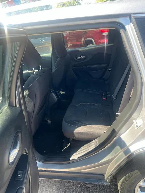 used 2016 Jeep Cherokee car, priced at $9,900