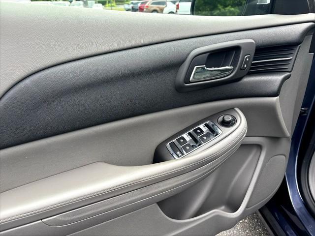 used 2013 Chevrolet Malibu car, priced at $6,899