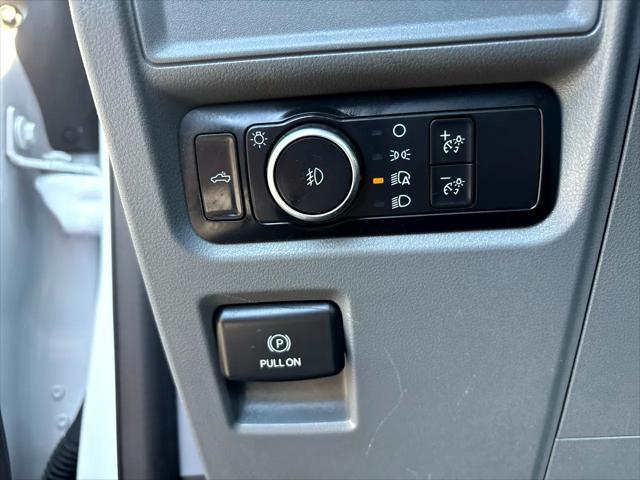 used 2021 Ford F-150 car, priced at $24,998