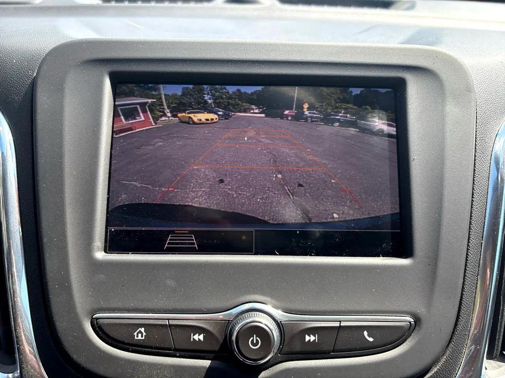 used 2023 Chevrolet Equinox car, priced at $24,899