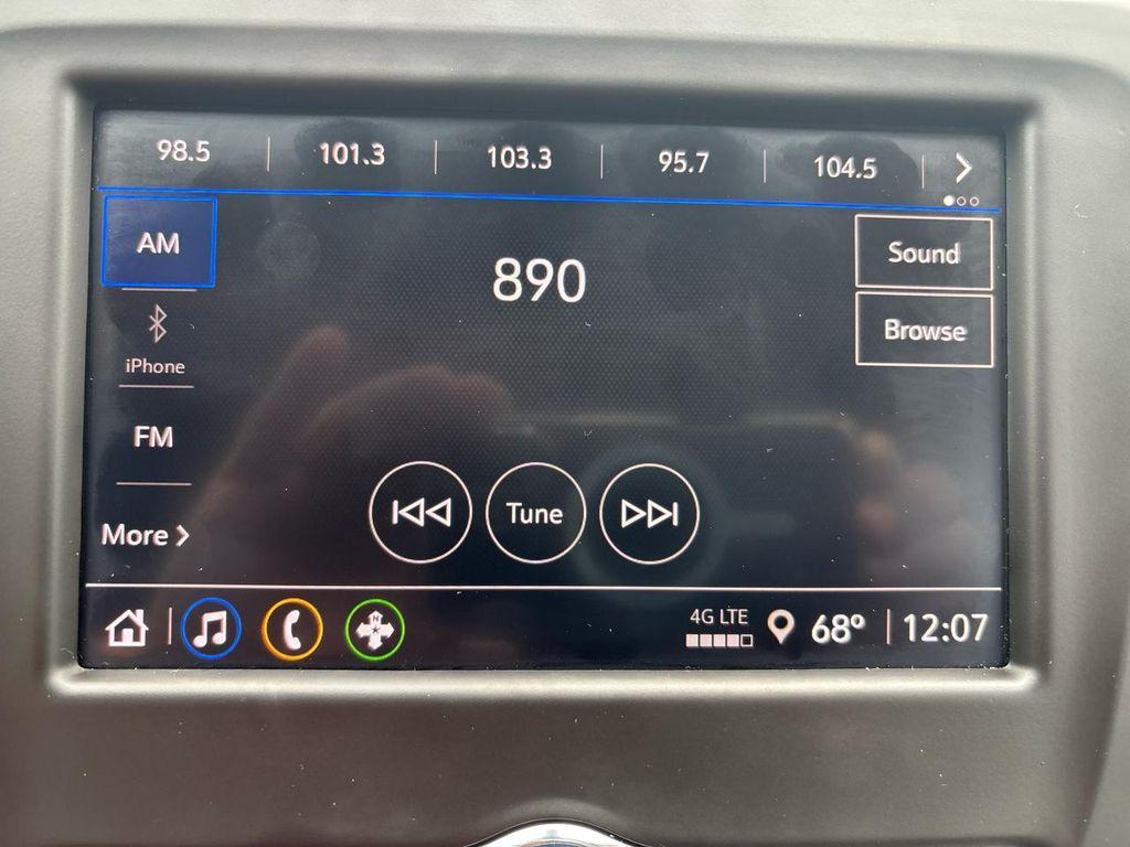 used 2022 Chevrolet Equinox car, priced at $25,495