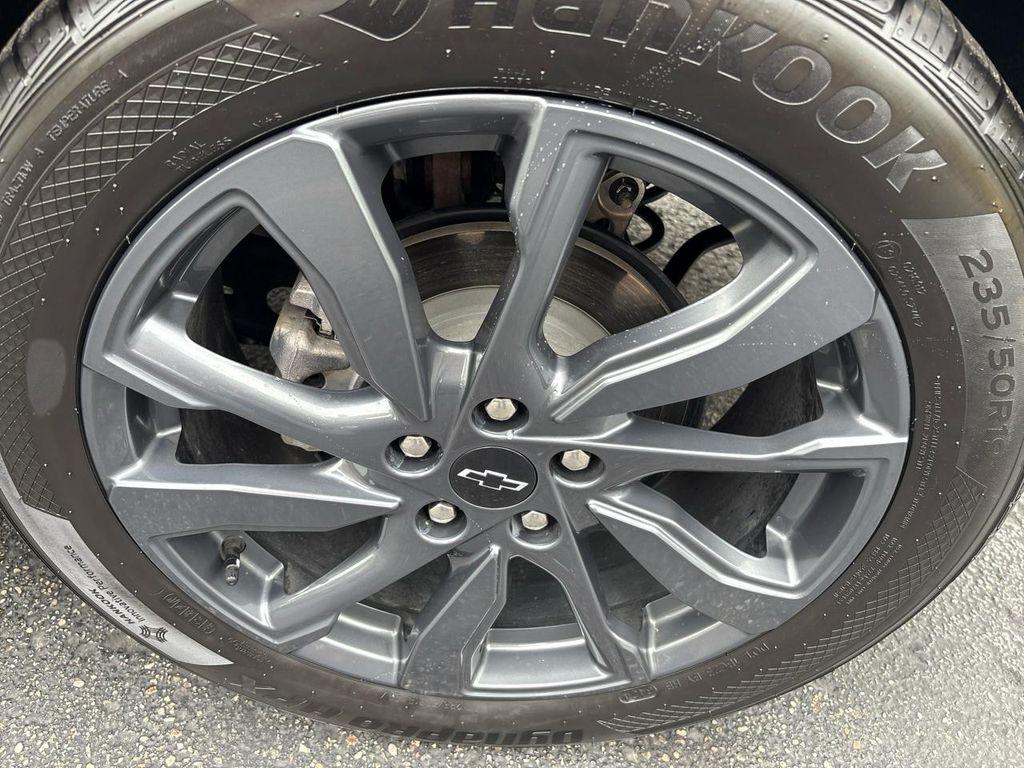 used 2022 Chevrolet Equinox car, priced at $25,495