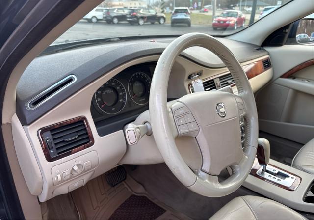 used 2008 Volvo XC70 car, priced at $6,994