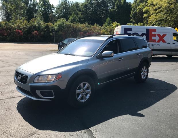 used 2011 Volvo XC70 car, priced at $11,595