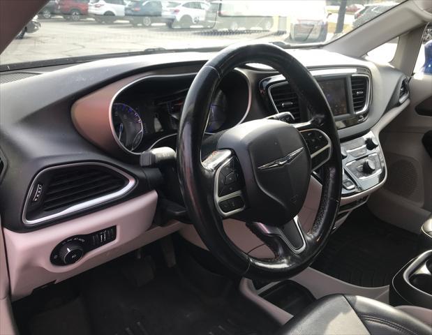 used 2019 Chrysler Pacifica car, priced at $15,994