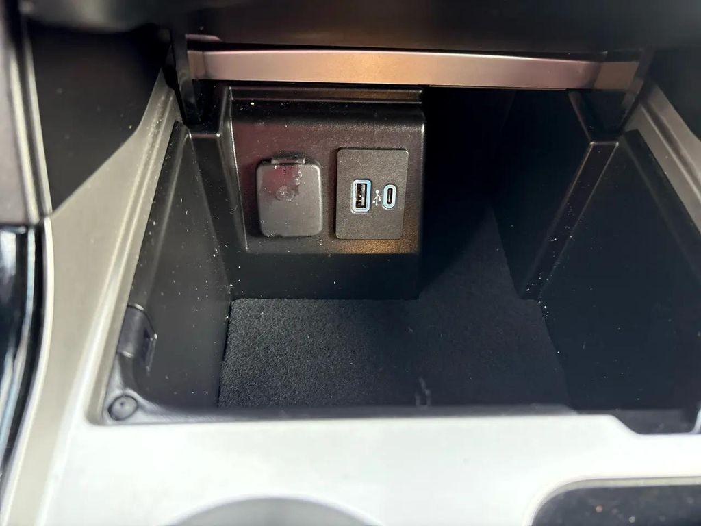 used 2022 Ford Explorer car, priced at $37,899