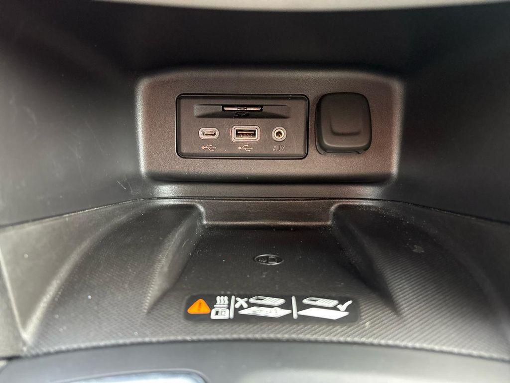 used 2021 Chevrolet Equinox car, priced at $19,993