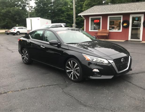 used 2020 Nissan Altima car, priced at $25,989