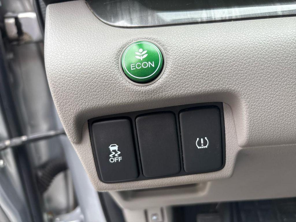 used 2014 Honda CR-V car, priced at $12,498