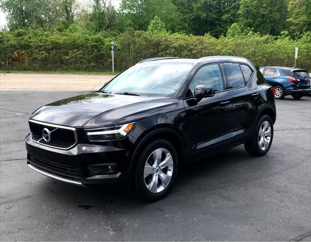 used 2022 Volvo XC40 car, priced at $20,994