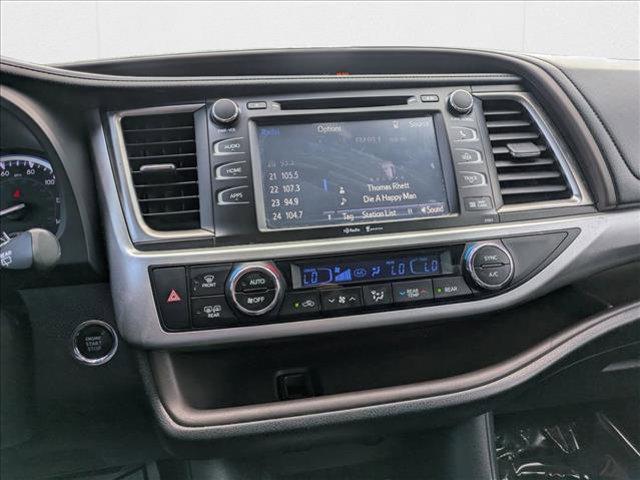 used 2015 Toyota Highlander car, priced at $17,211