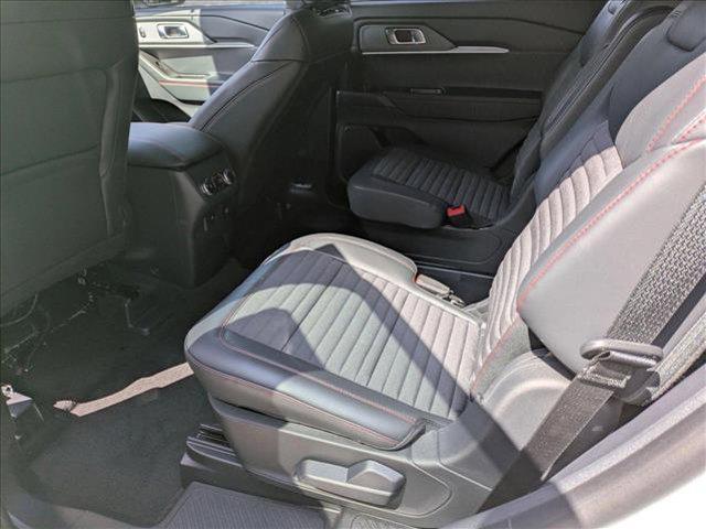 new 2025 Ford Explorer car, priced at $45,813