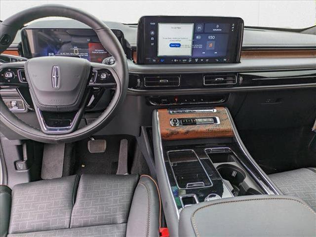 new 2025 Lincoln Aviator car, priced at $89,900