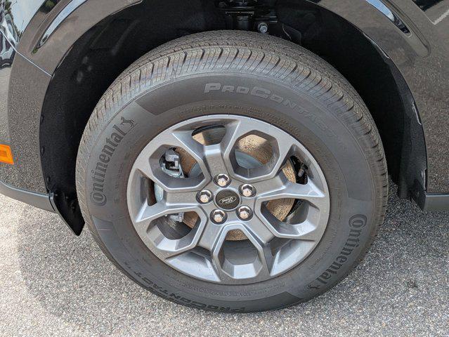 new 2025 Ford Maverick car, priced at $32,177